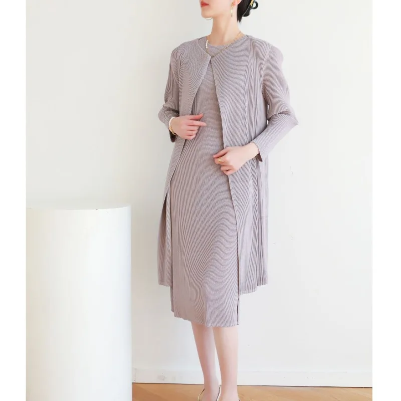 ミヤケ 2026 春 プリーツ レディース 長袖ジャケット ファッション シンプル 多用途 ウインドブレーカー カーディガン 通勤 レディース服