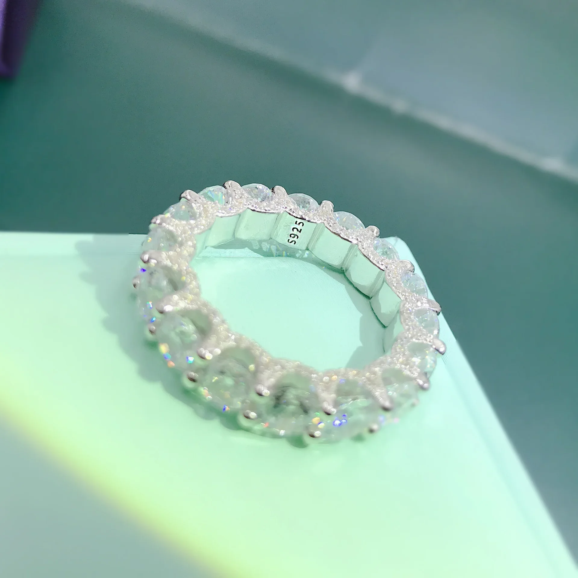 

SpringQiaoer, классические бриллианты из драгоценных камней с круглым вырезом