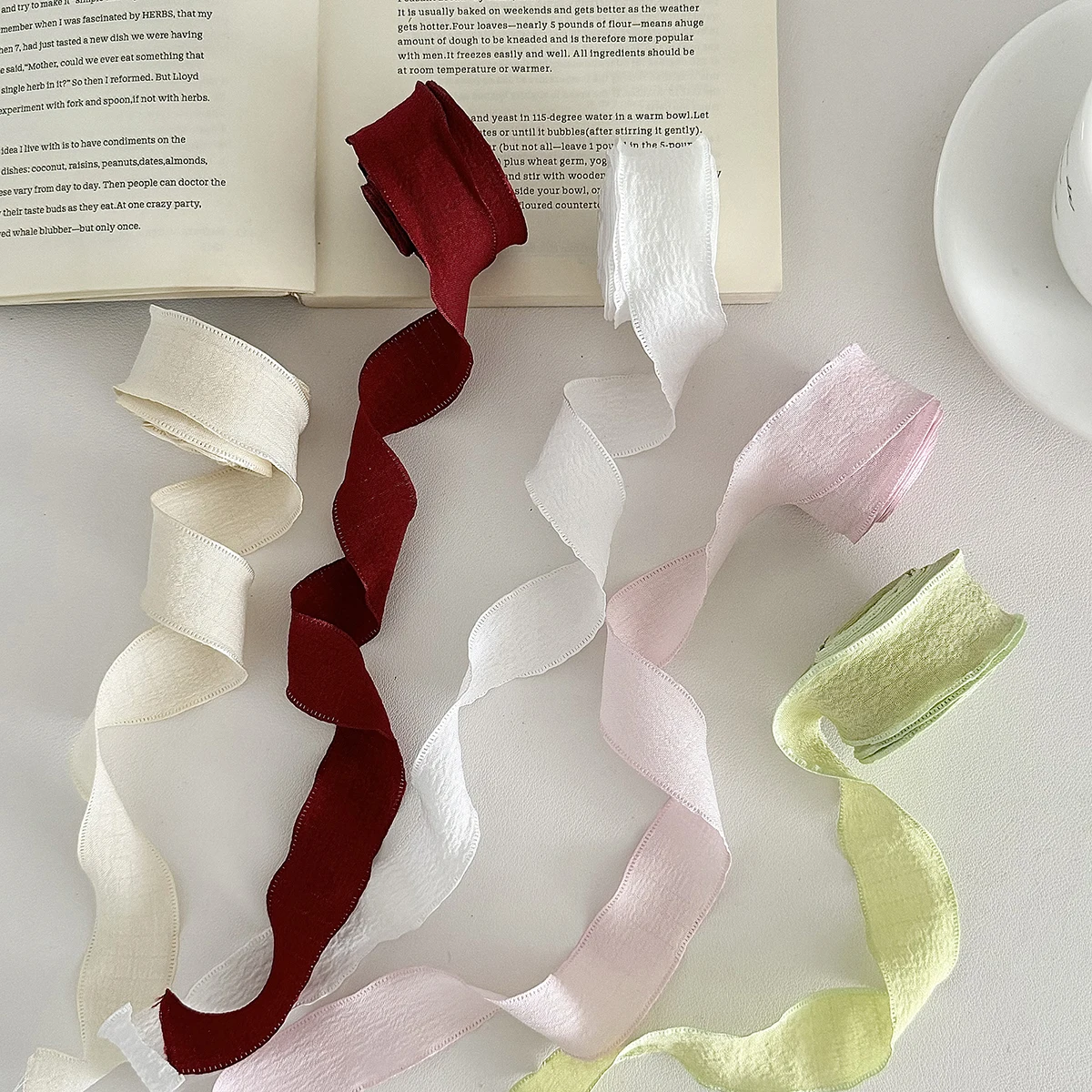 1pc fishtail Yarn Ribbons Wave Edge Pleated Chiffon Ribbon Gifts Packaging Material Wedding Birthday Party Flower DIY decor