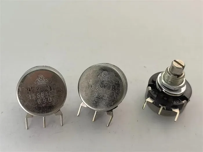 The Tocos RV202YP 15S B102 B1K single potentiometer has a shaft diameter of 6 mm and a shaft length of 15 mm