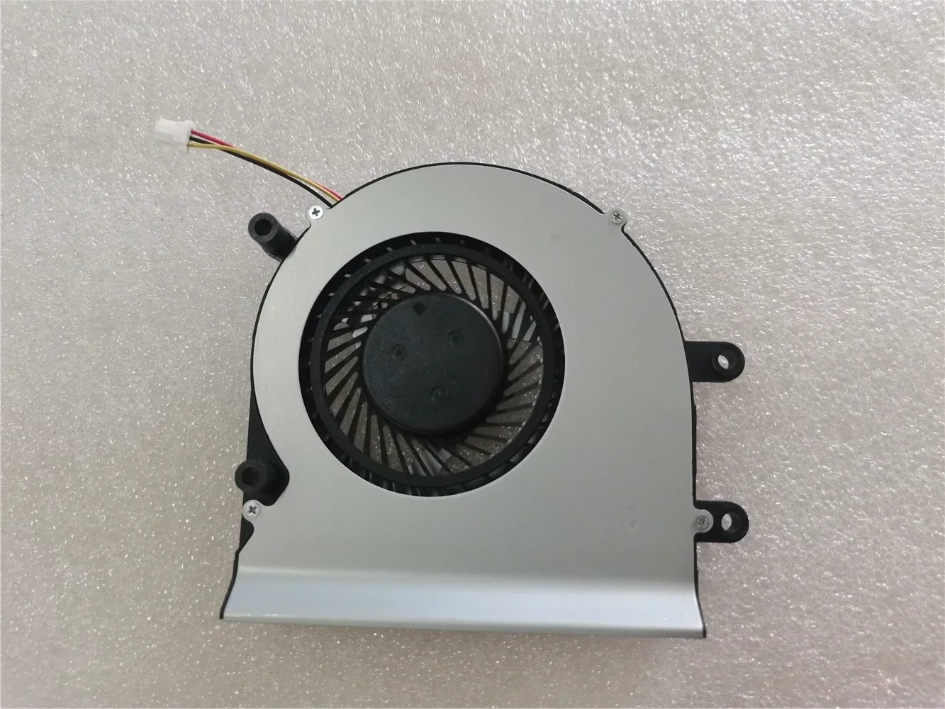Brand New and Original CPU fan for ADDA AB07805HX080300 CWS4109T 5V 0.5A
