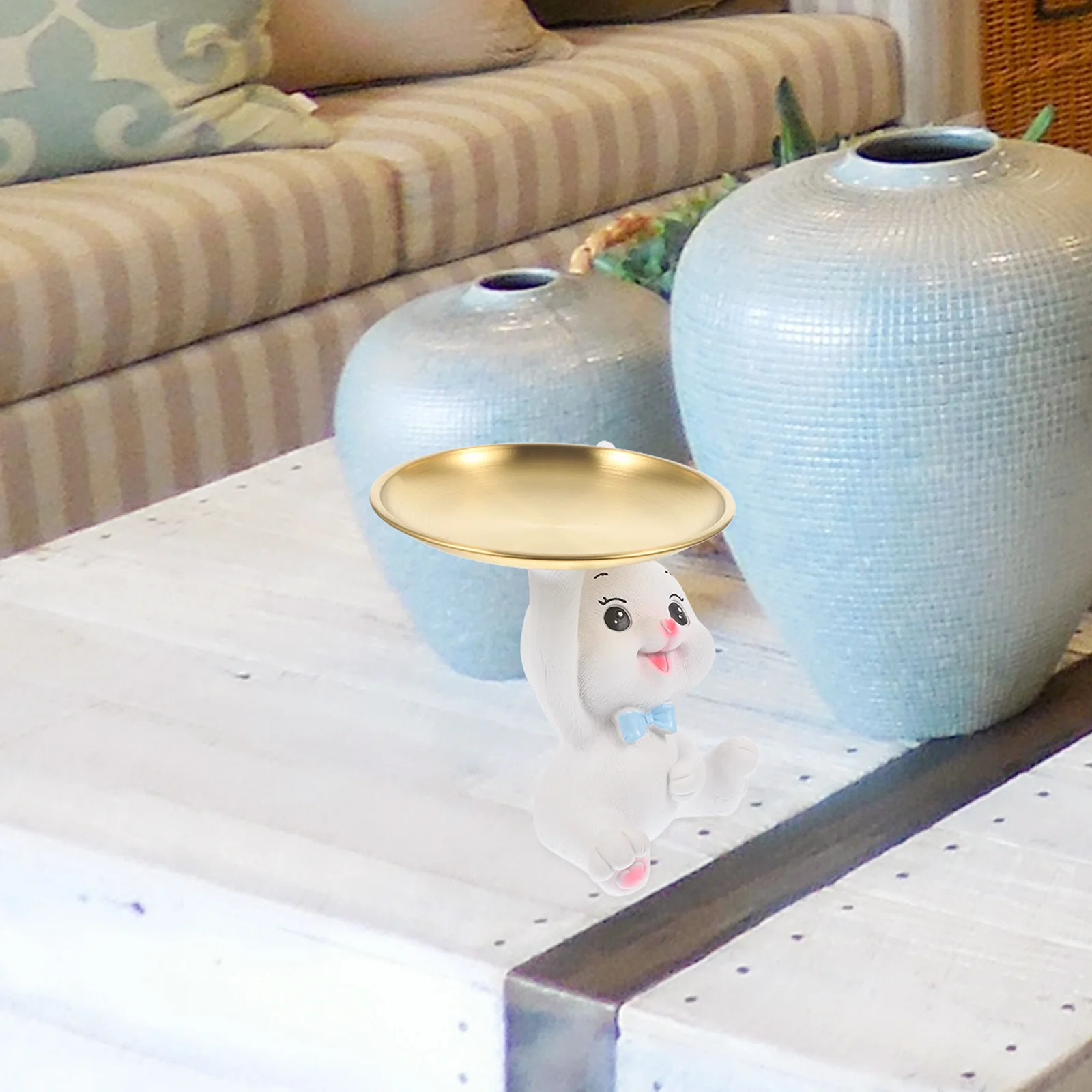 

Exquisite Bunny Ornament Resin Tray Decorative Jewelry and Sundries Holder for Home Bedroom Organizer Snacks Display Tray