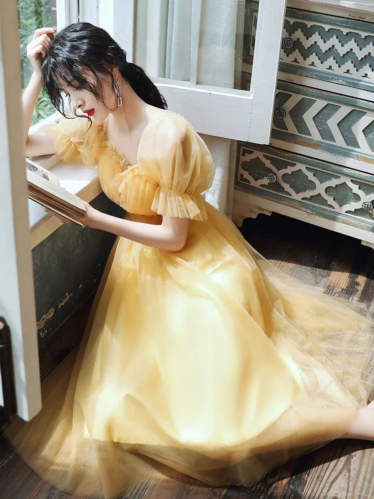 Gaun Tulle Quinceanera pendek kuning gaun Prom A-line leher V lengan pendek gaun malam Modern elegan indah