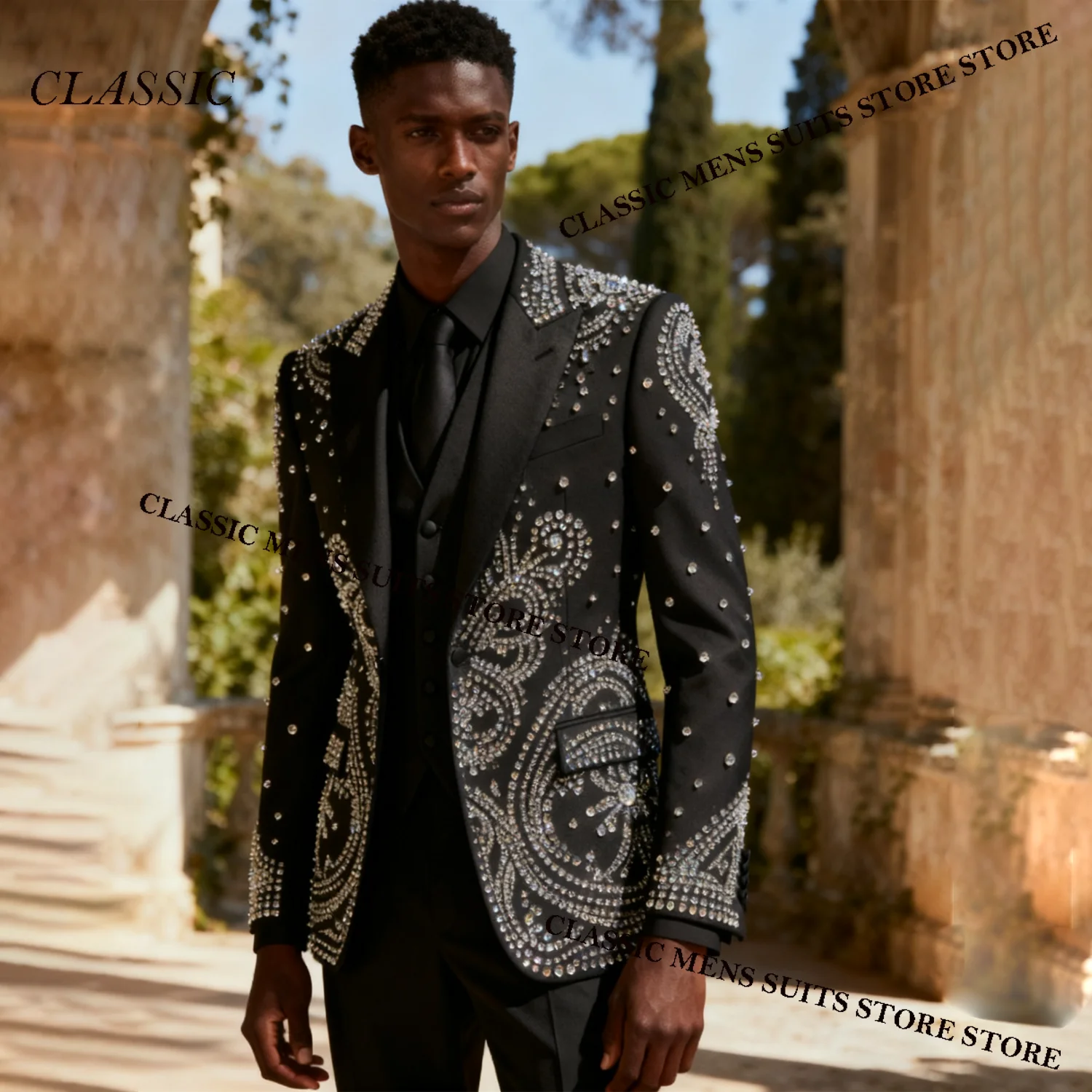 

Luxury Rhinestones Men Suits High End Beaded Groom Tuxedos 2 Pieces Sets Customized Slim Fit Male Party Prom Blazer Ropa Hombre