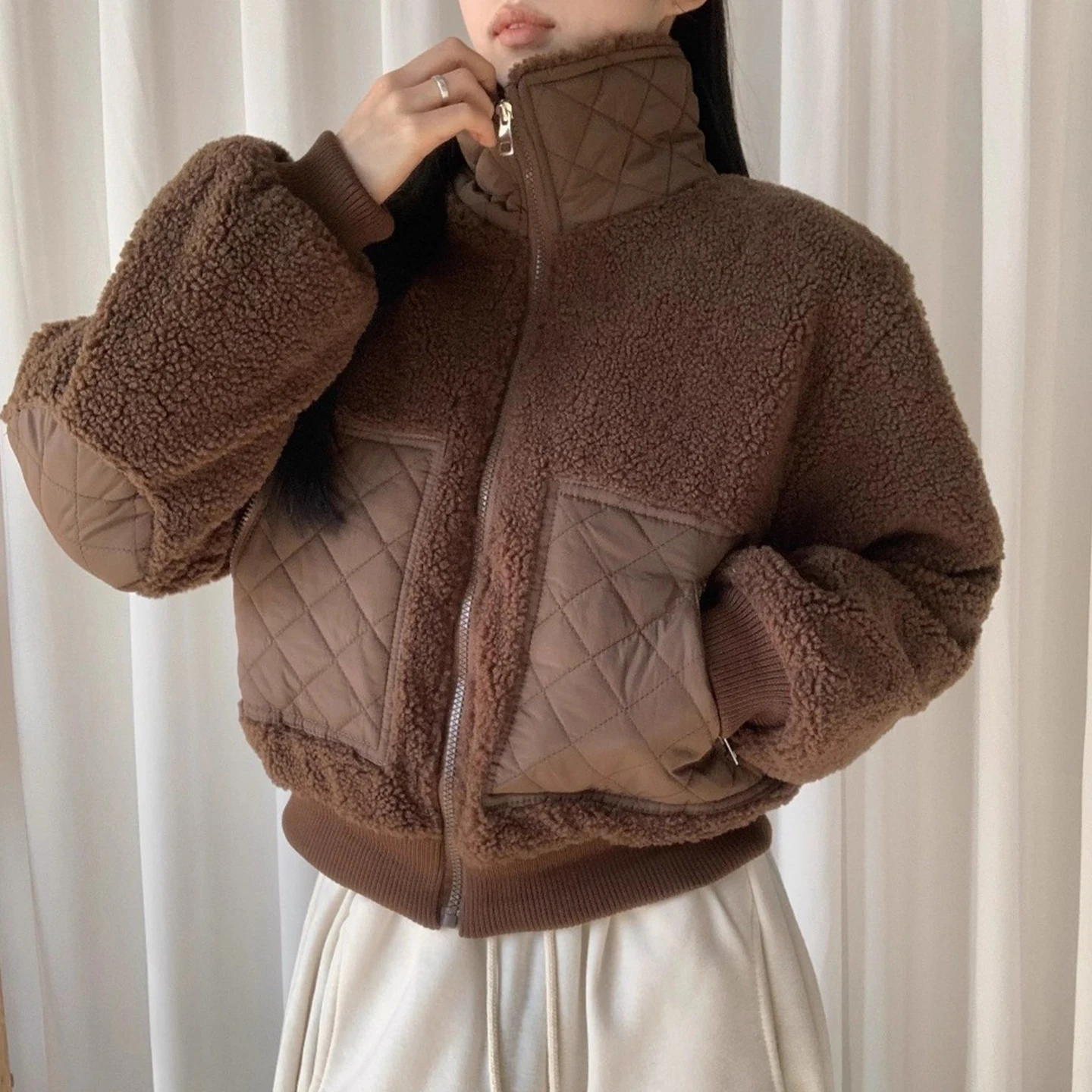 レトロな個性的なダイヤモンドジッパー付きラムファーのジャケット、レディースコットン服、冬の新作、通勤、韓国風...