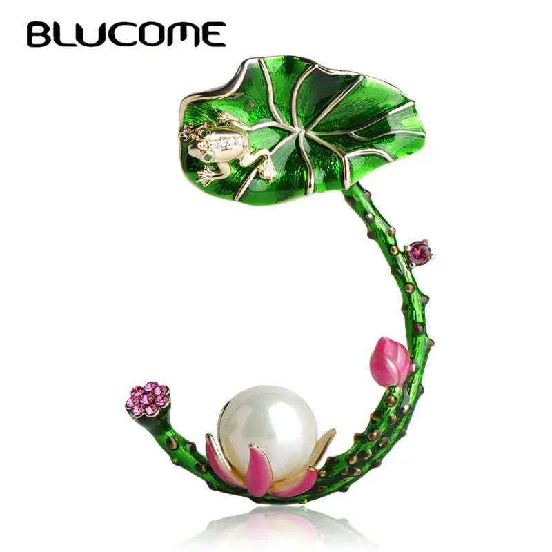 

Blucome Luxury Lotus Flower Green Leaves Frog Shape Brooches White Simulated Pearl Enamel Brooch For Women Hat Suit Accessories