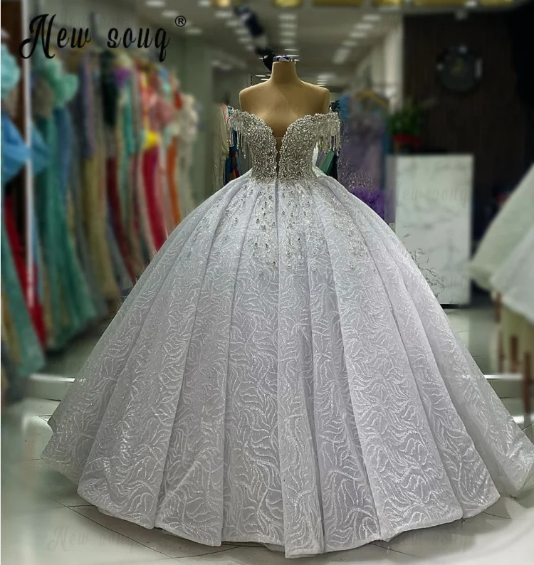 Vestido de casamento romântico branco para mulheres, cristais brilhantes manga borla, vestido de baile luxuoso, vestidos de noiva princesa, personalizados, 2024