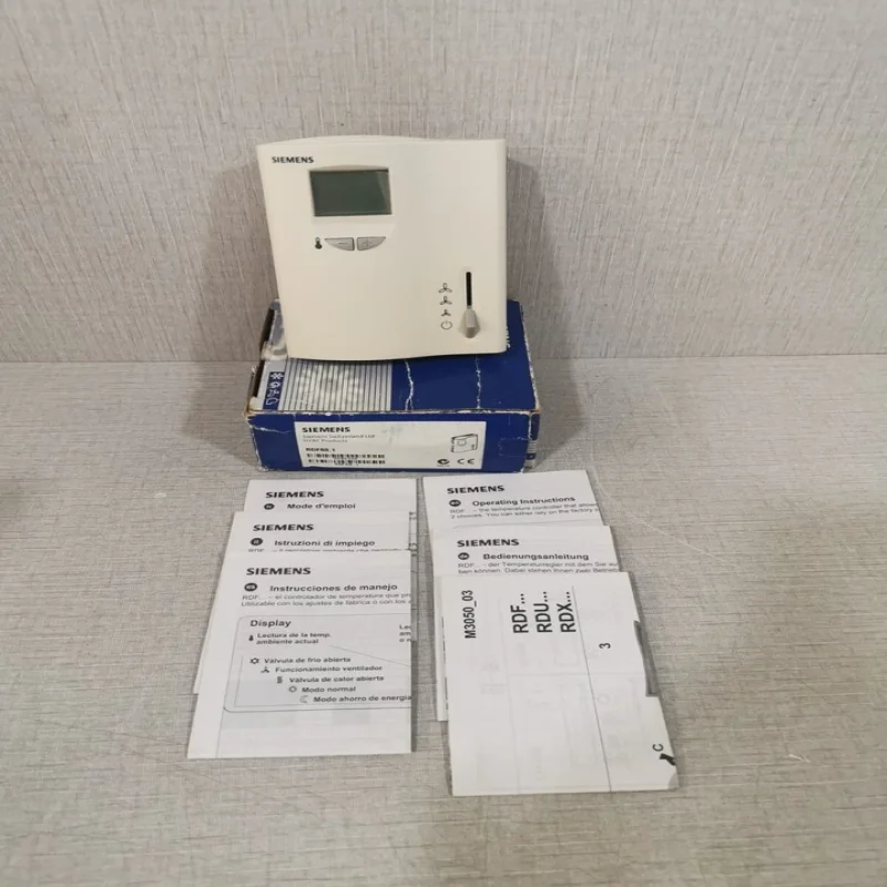 

Brand New RDF60.1 Room Temperature Controller With LCD for Plc