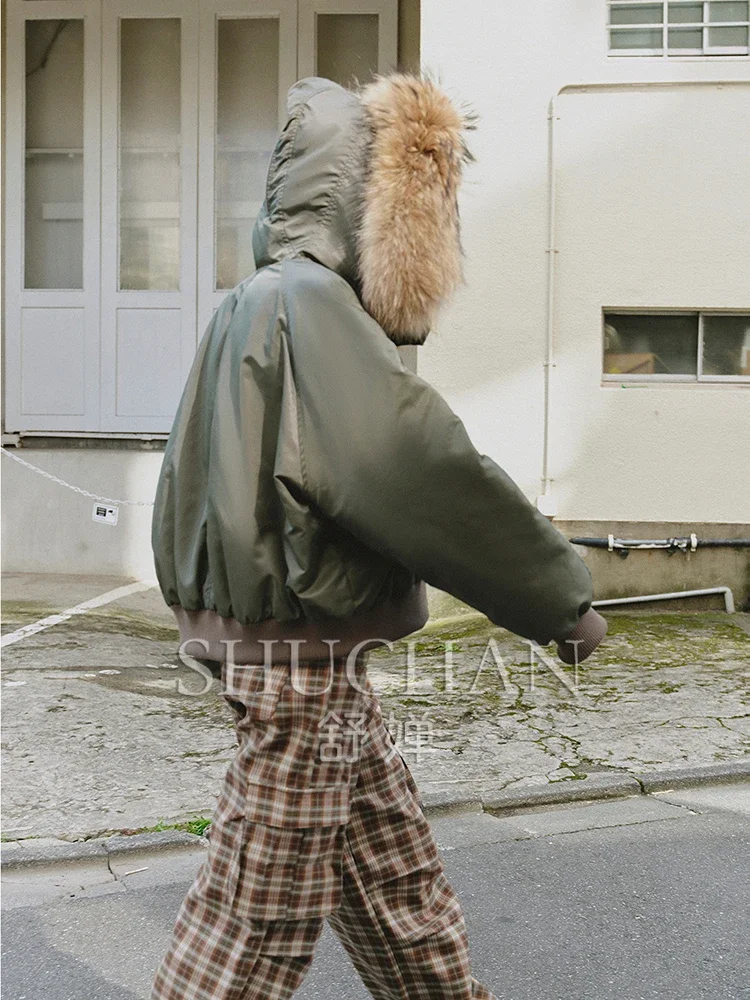 Modisches und lässiges Design, warme große Kapuze, Waschbärpelzkragen, 90 % weiße Gänsedaunenjacke für Damen, Abrigos De Mujer