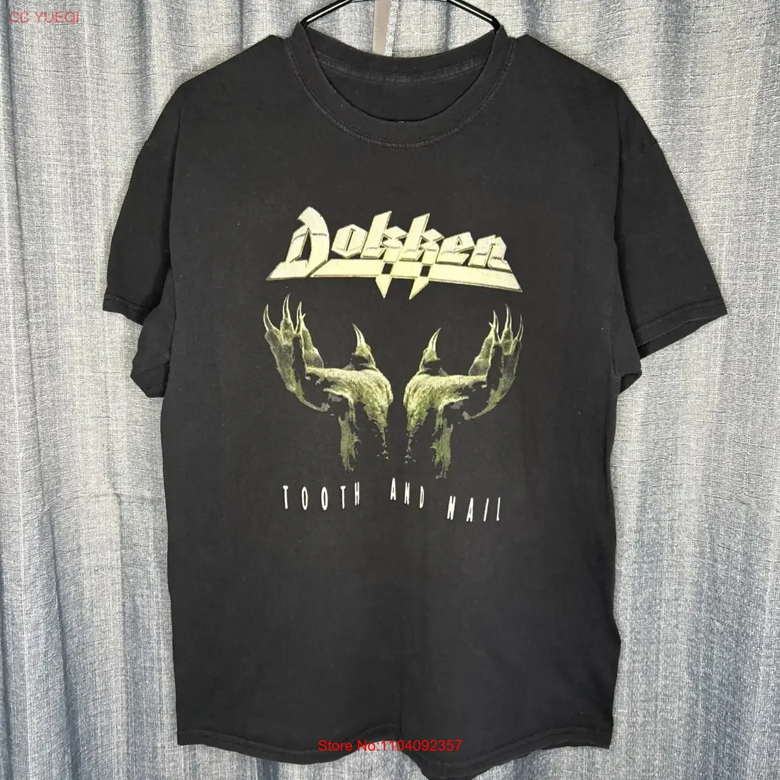 Dokken Tooth And Nail Album Cover Rock Band Legends Black T Shirt vintage Washed Soft graphic Stylish streetwear Versatile