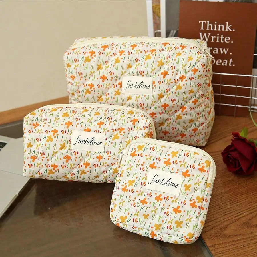French Style Floral Art Fresh Stitching Cosmetic Bag For Makeup Skincare Travel Daily Storage Summer With Multi-Purpose Flowers