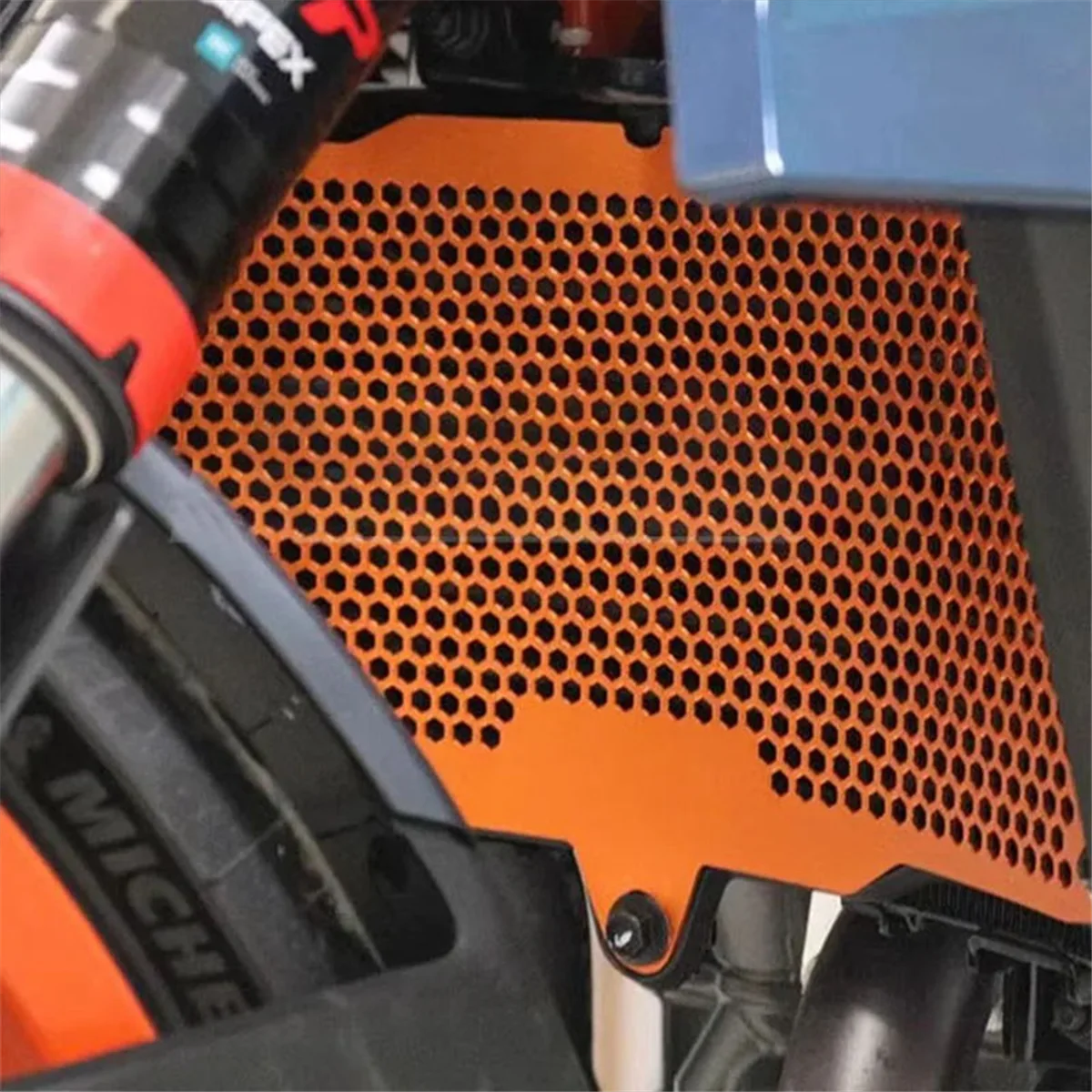 

Защитная решетка радиатора мотоцикла, защитная решетка для Husqvarna Vitpilen Svartpilen 401 2024-2025, оранжевый