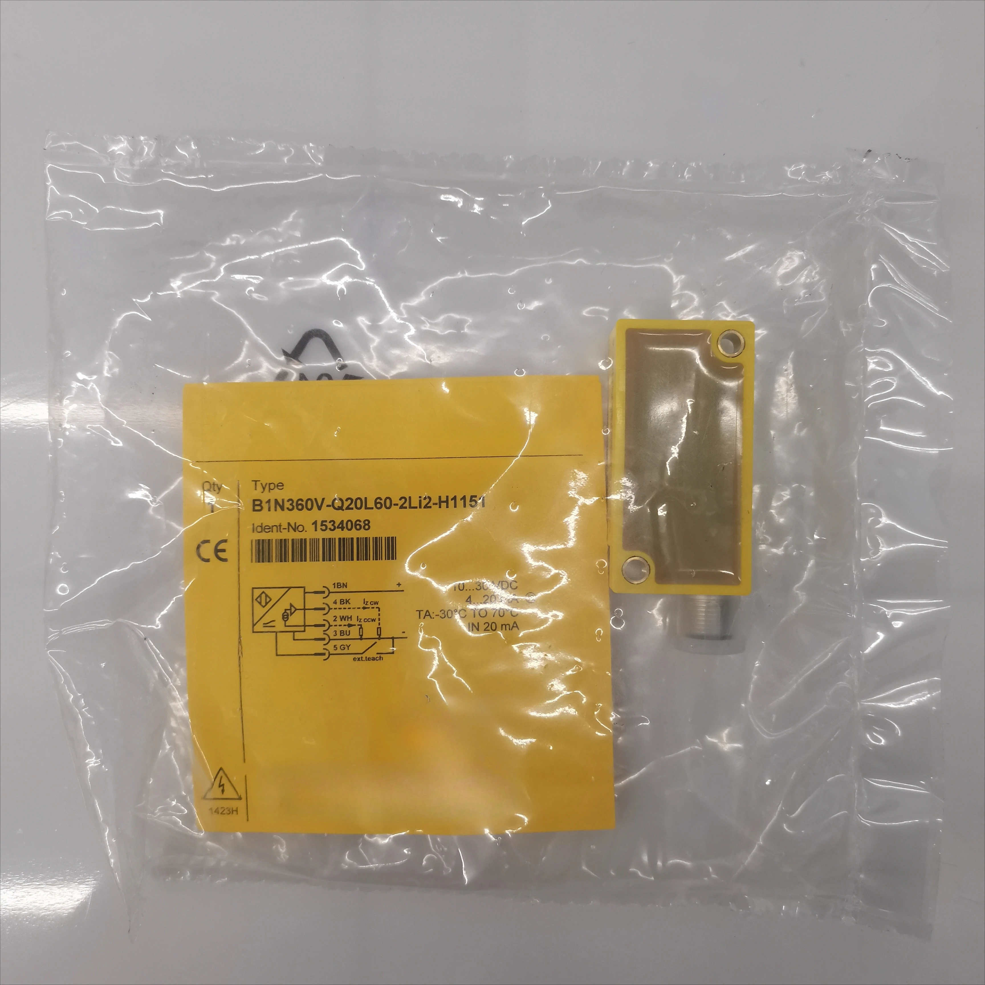 

Original genuine proximity switch B1N360V-Q20L60-2Li2-H1151 tilt sensor