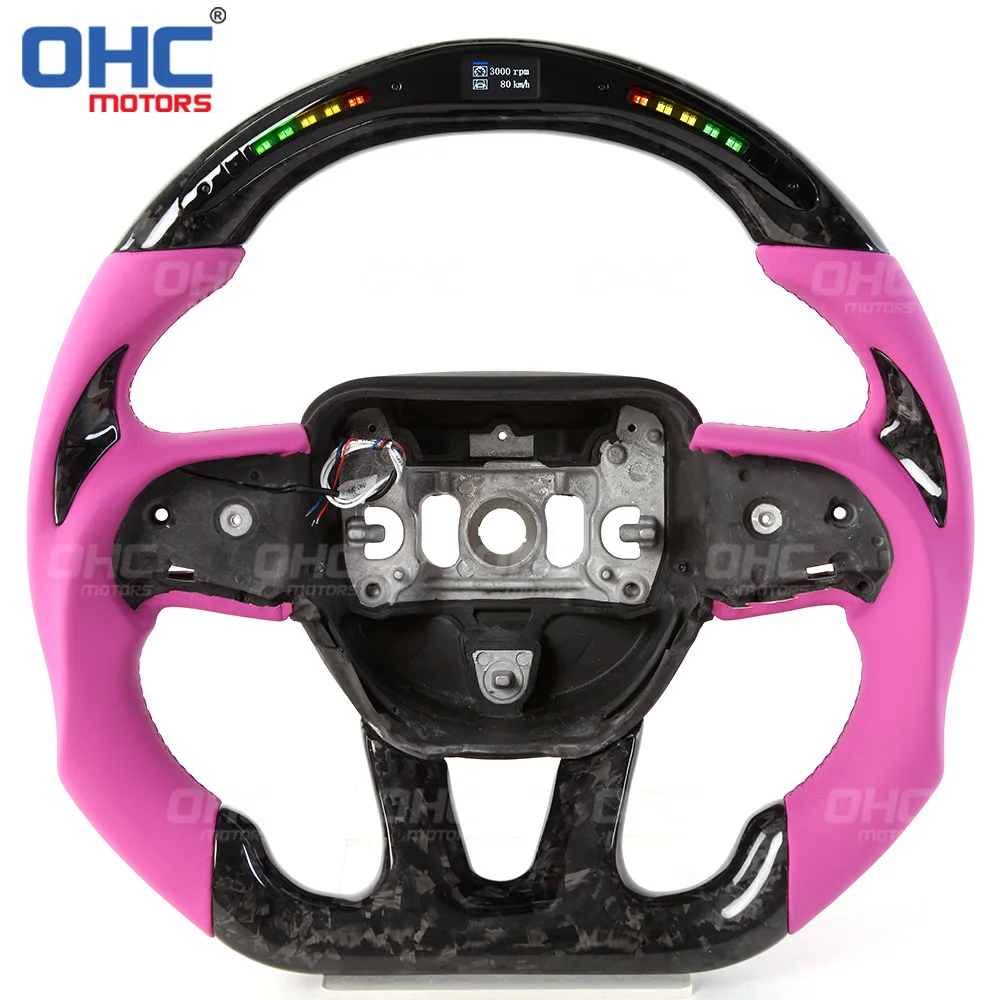 

Подходит для трансграничной горячей продажи применяется к рулевому колесу Dodge Dodge Challenger с кованым рисунком из углеродного волокна и рогу дьявола.