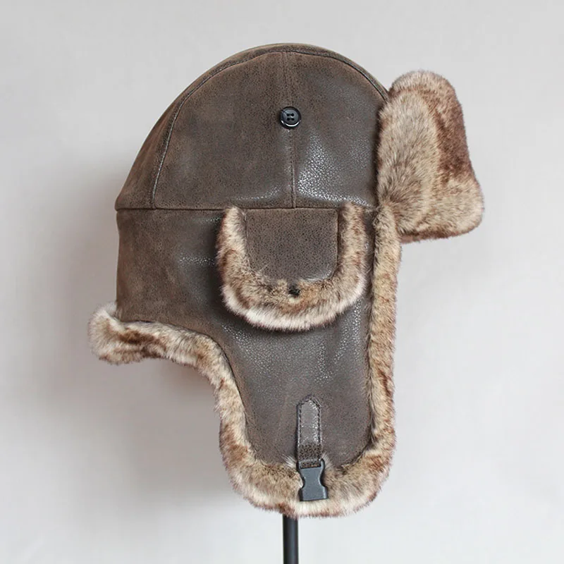 قبعات بومبر الشتاء الرجال الدافئة الروسية Ushanka قبعة مع الأذن رفرف بولي Leather الجلود الفراء الصياد قبعة إيرفلاب للنساء