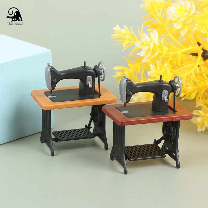 1:12 Dollhouse Miniature Furniture Retro Sewing Machine Knitting Tools Model Doll House Home Decor Toy