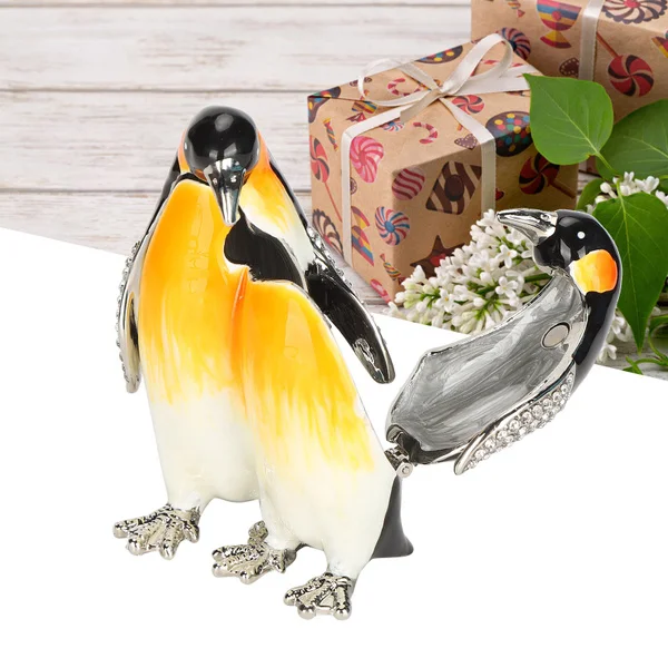 

Metal PenguinJewelry Box PenguinAnimal Trinket Box PenguinTrinket Box Black And White PenguinNovelty Ring/Earring Box Gift