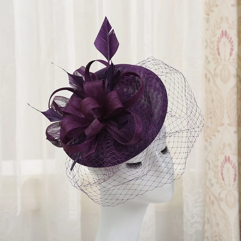 Vrouwen Chique Fascinator Hoed Cocktail Bruiloftsfeest Kerk Hoofddeksel Kentucky Hoofddeksels Veer Haaraccessoires Sinamay Fascinators