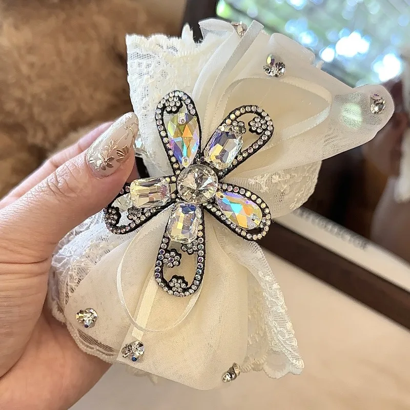 

1pc Korean Lace Bow Rhinestone Flower Shark Claw Clip Light Luxury Back of The Head Disheveled Hair Claw Clip Female
