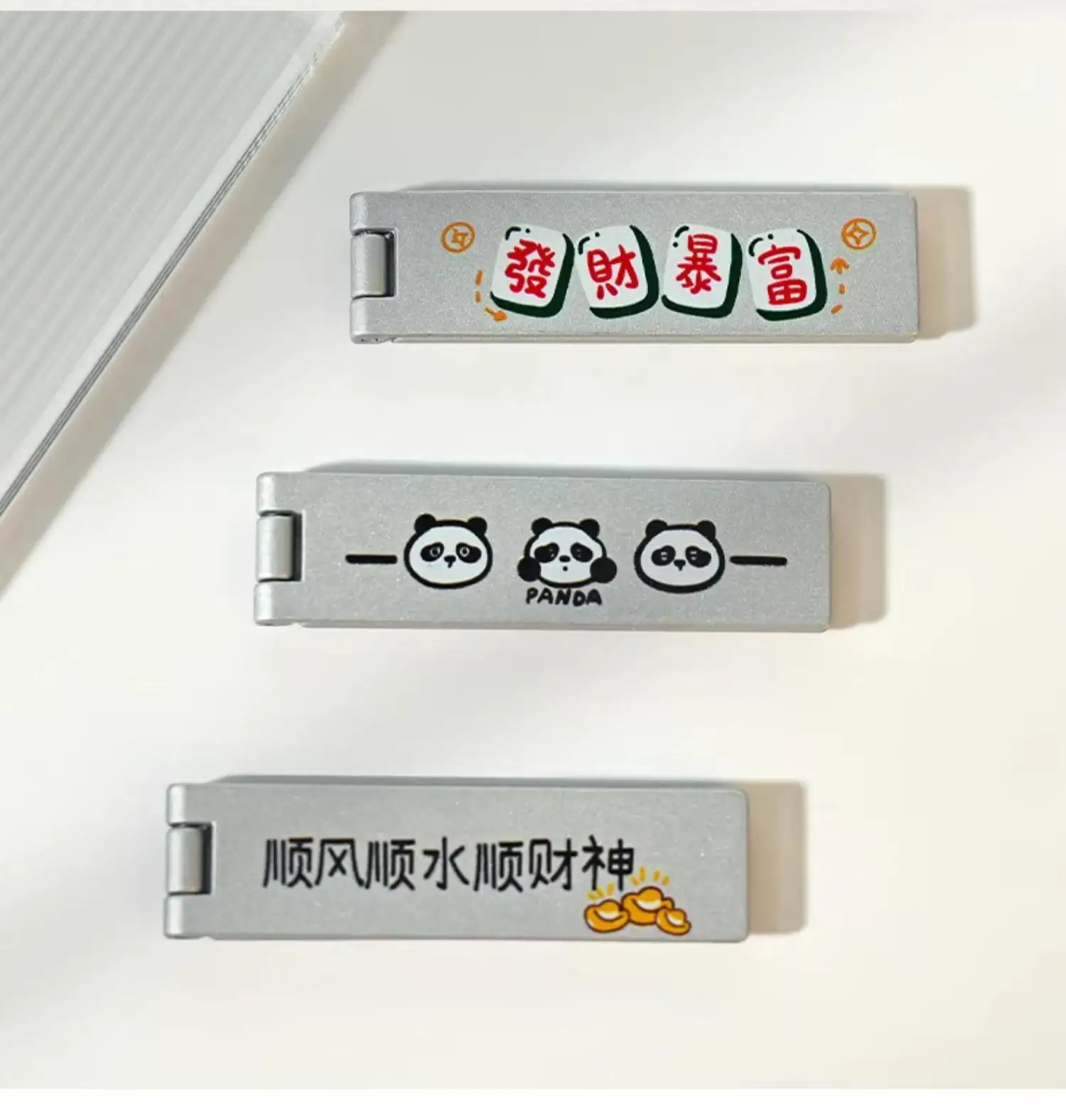 

Korean Cute Metal Folding Invisible Cartoon Phone Holder Cute And Portable Back Sticker New Desktop Universal Adhesive Support