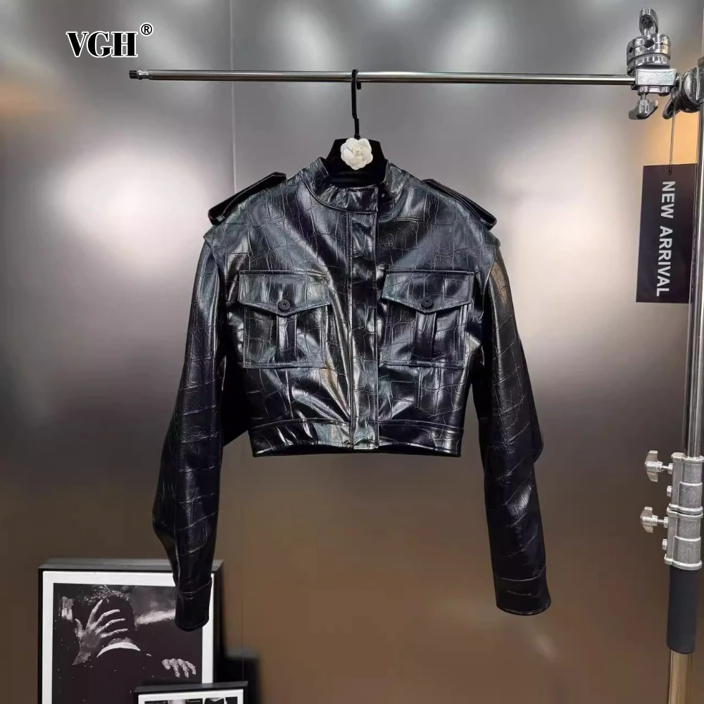 

VGH French Retro Street Coat for Women Stand Collar Shoulder Pud ​​long Sleeve Spliced PU Bright Leather Jacket Female Autumn