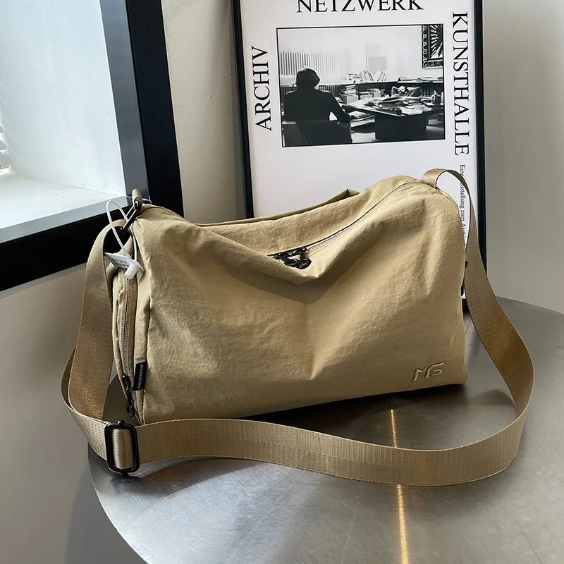 Large Capacity Female New Style Fashion Brand Fashion Fallow Shoulder Bag Portability Western Style  All-match Crossbody Bag