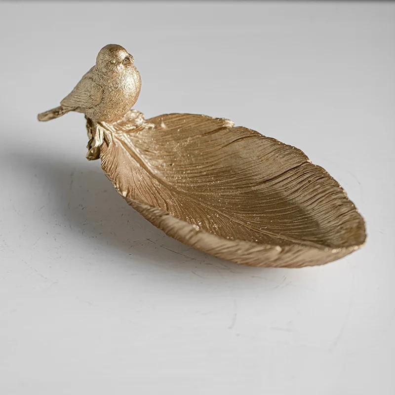 

Retro Elegant Leaf Shape Jewelry Decorative Tray With Bird Resin Handicraft Cosmetics Watches Keys Storage Tray Room Ornament