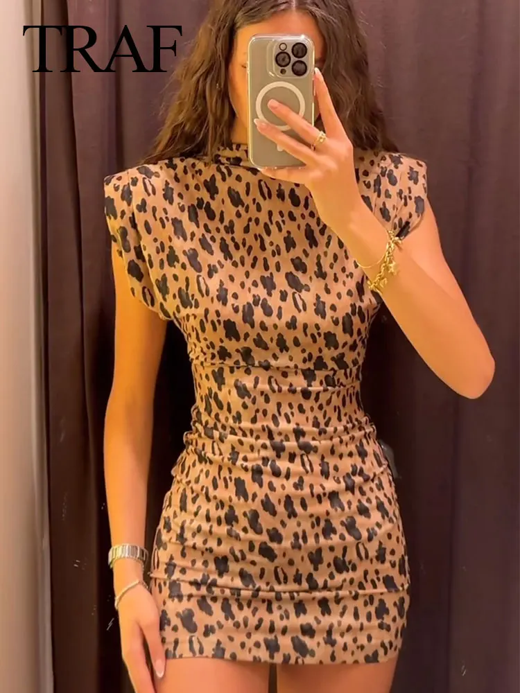 TRAFZA 2024 Nuova Donna Abito con stampa leopardata Senza maniche Abiti da donna sottili Chic Sexy Party Vintage Mini abito da sera femminile
