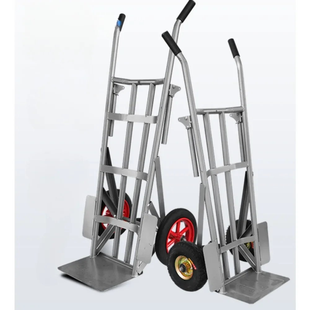 Thickened curved trolley for pulling and transporting goods