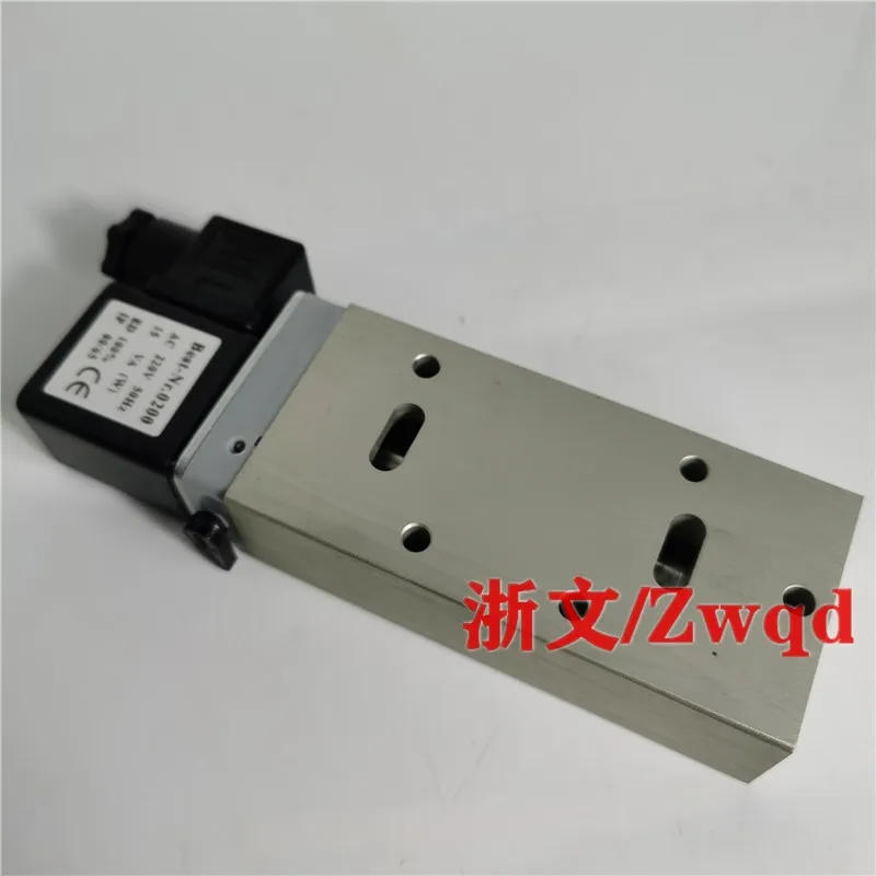 Printing machine accessories R700 compression cylinder solenoid valve compression solenoid valve pneumatic