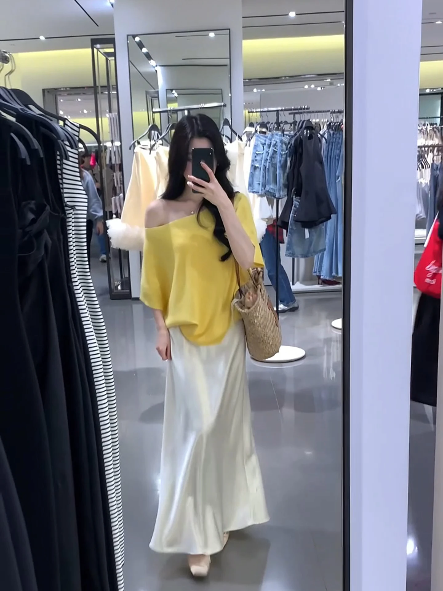 Camiseta de ala de murciélago de color amarillo limón Sve, Top de punto asimétrico irregular de verano para mujer, Top de punto descubierto, único, súper Be...