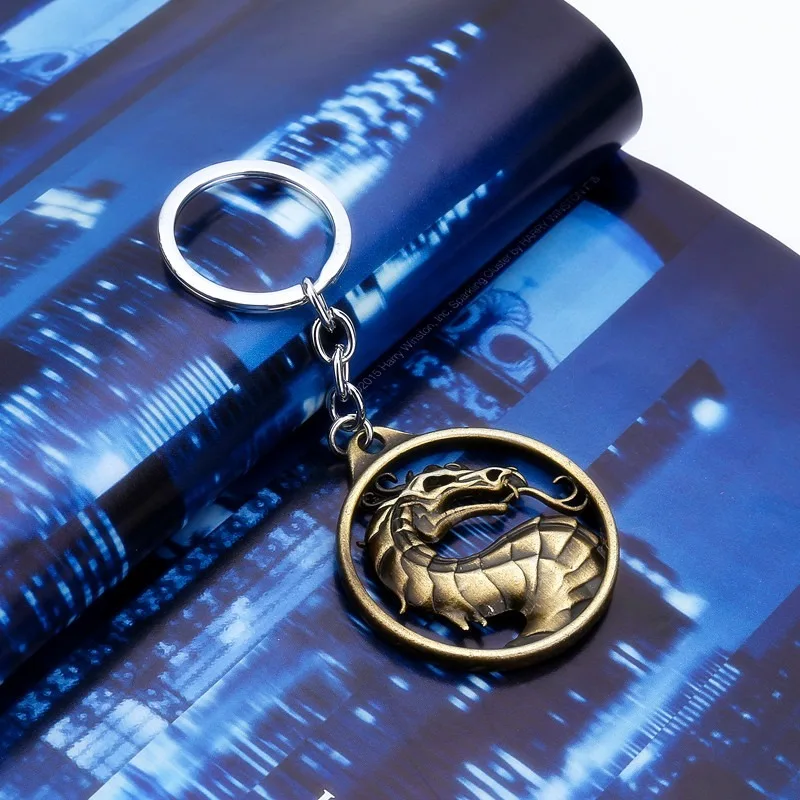 

Fashion Vintage Charm Keychain Hollow Dragon Totem Alloy Keyring For Men Gift Car Key Accessories