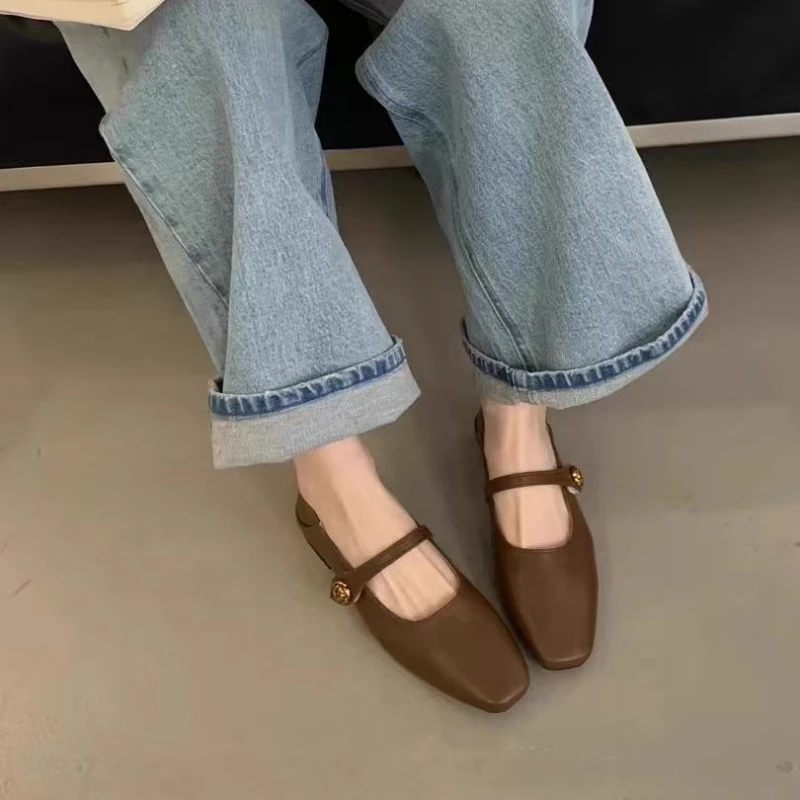 

2025 Spring New Women Shoes Fashion Square Toe Shallow Slip on Ladies Flat Shoes Soft Sole Outdoor Dress Ballerina