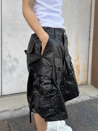 Imagen 2 del producto Mauroicardi Primavera Verano fresco duro impermeable pantalones cortos negros para hombres con muchos bolsillos americano Retro oscuro Academia ropa 2025