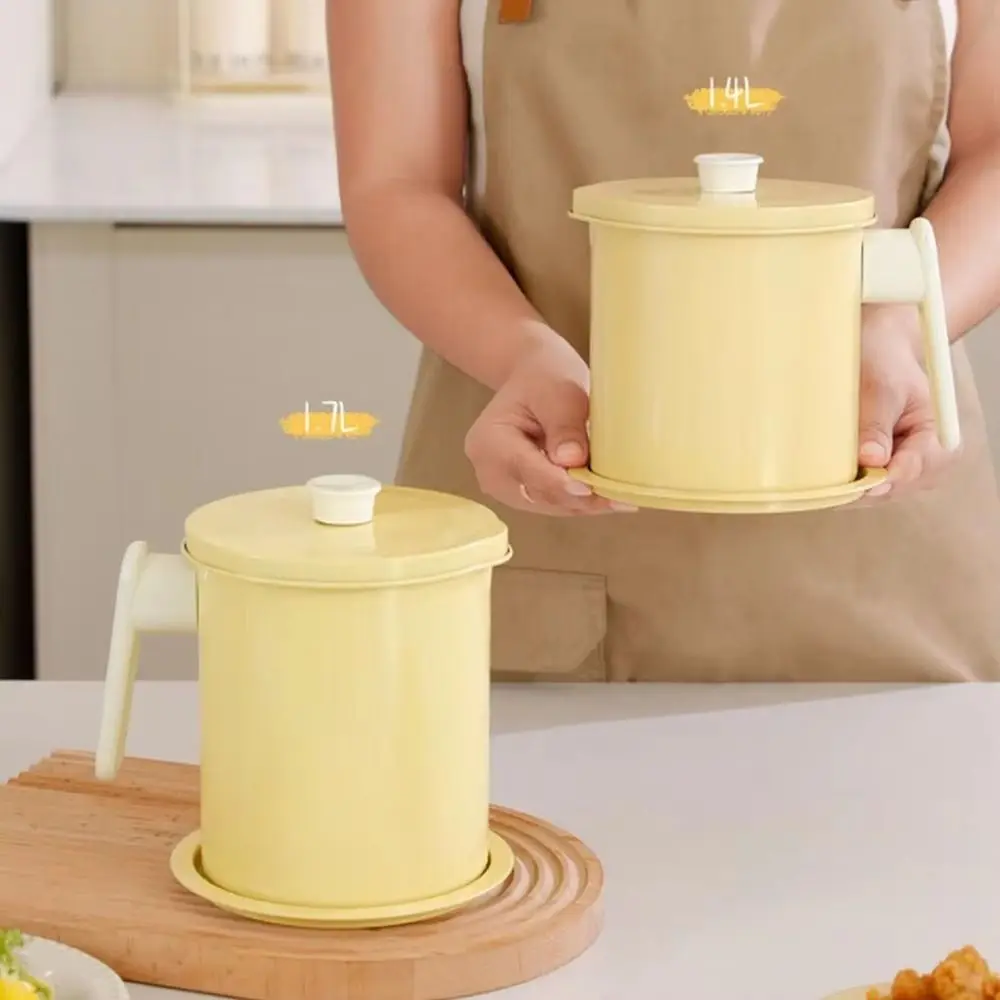 

Large Capacity Oil Filter Pot Anti-Leakage 1.4L Grease Separator with Tray BPA-Free Stainless Steel Strainer Kitchen