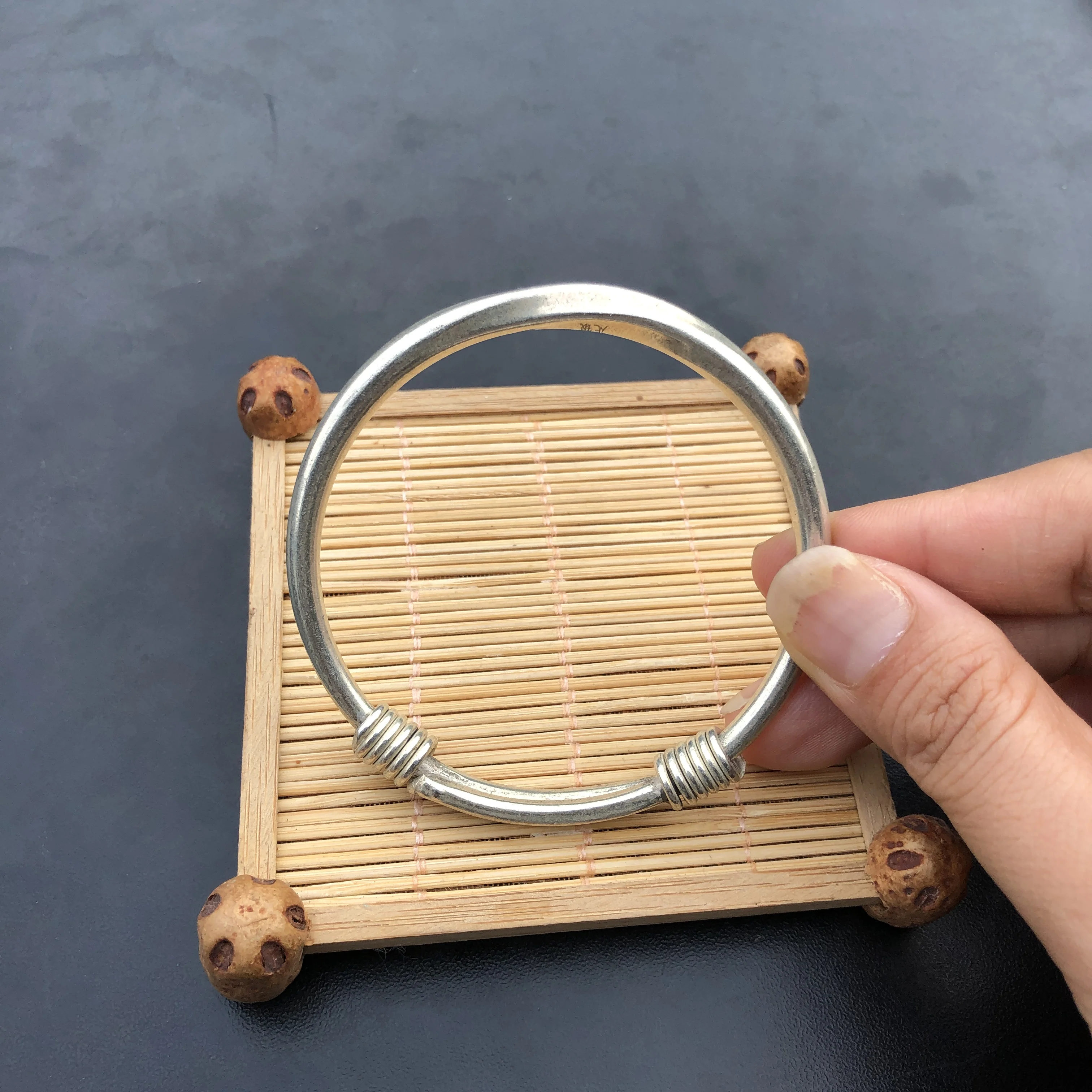 Vintage Miao Silver Adjustable Pull‑Push Bangle Retro Simple Plain Round Tube Ethnic Women Open Cuff Bracelet Jewelry Gift