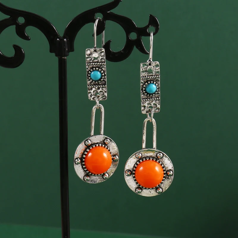 Bohemian Coral Color Stone Earrings Vintage Metal Carved Pattern Handmade Drop Earrings for Women Engagement Party Jewelry