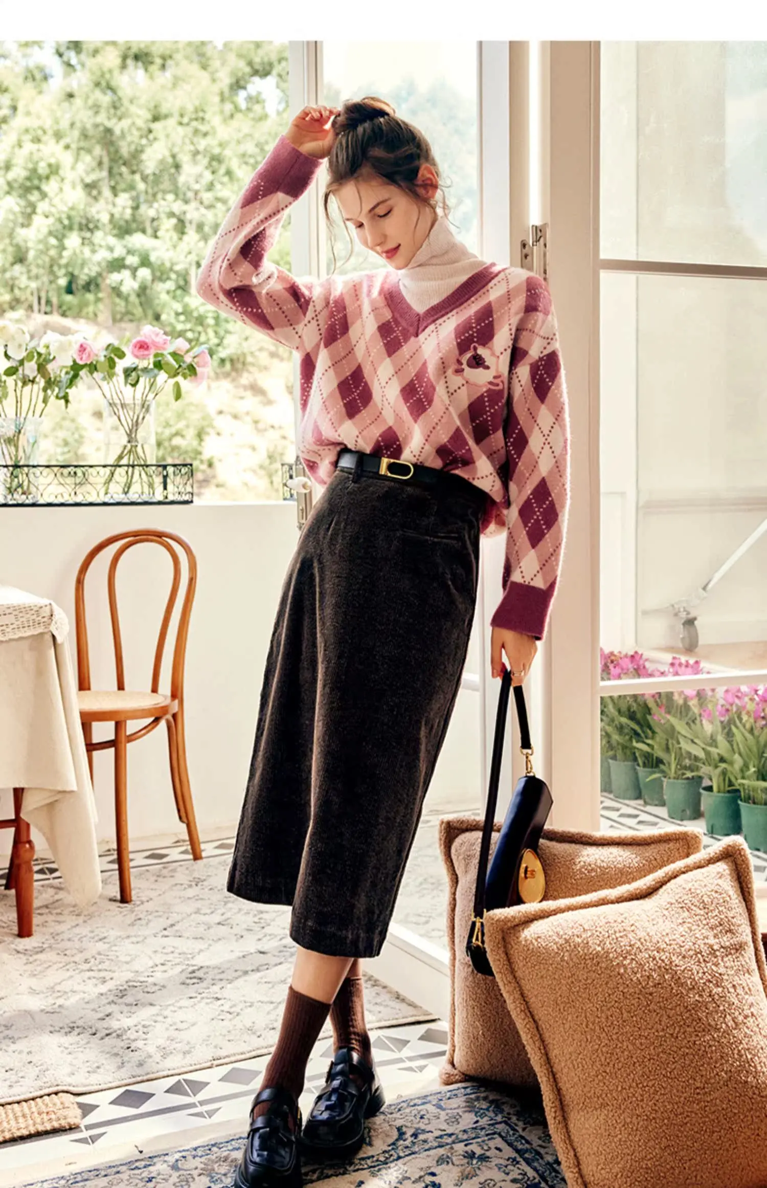 OLrain Women Midi Corduroy Skirt 2025 Autumn Commuter Coffee Split Skirt with Leather Belt Luxury Women's Skirts O21QB50115