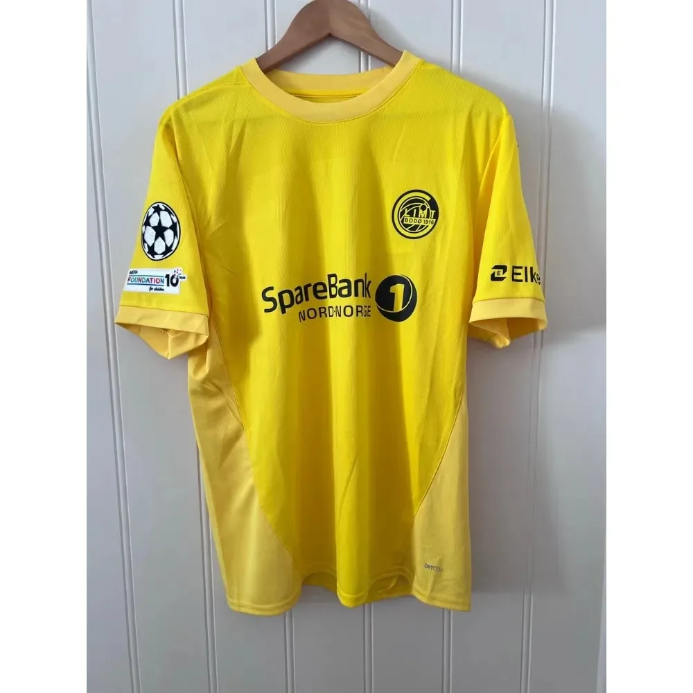 25-26 Bodø/Glimt Home and Away قمصان كرة القدم تي شيرت ثلاثية الأبعاد مطبوعة قصيرة الأكمام تي شيرت رياضي نفس الكبار والأطفال