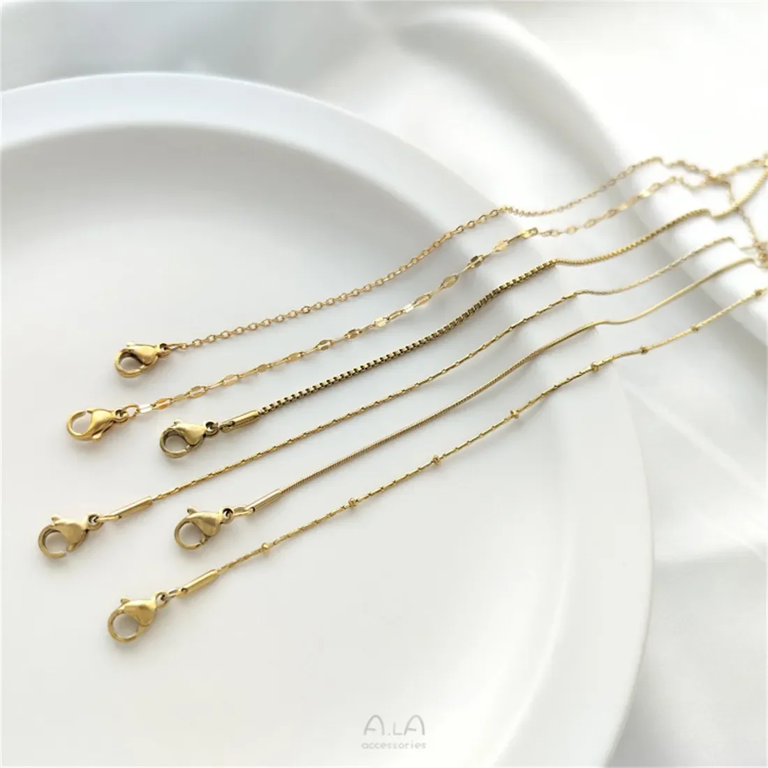 Titanium Steel Double Ring Necklace O-shaped Snake Bone Box Clip Bead Chain Belt Extension Chain Lock Bone Chain DIY Thin Chain