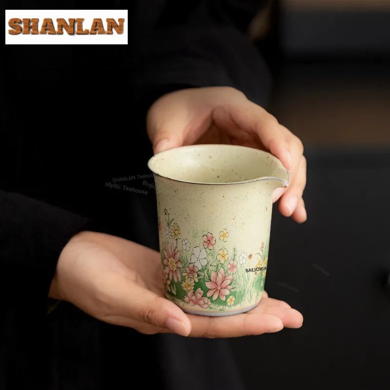 

190ml Caramel Glaze Flower Rabbit Tea Pitcher Divide Tea Cha Hai Dispenser Justice Cup Green Tea Fair Mug Tea Services Supplies