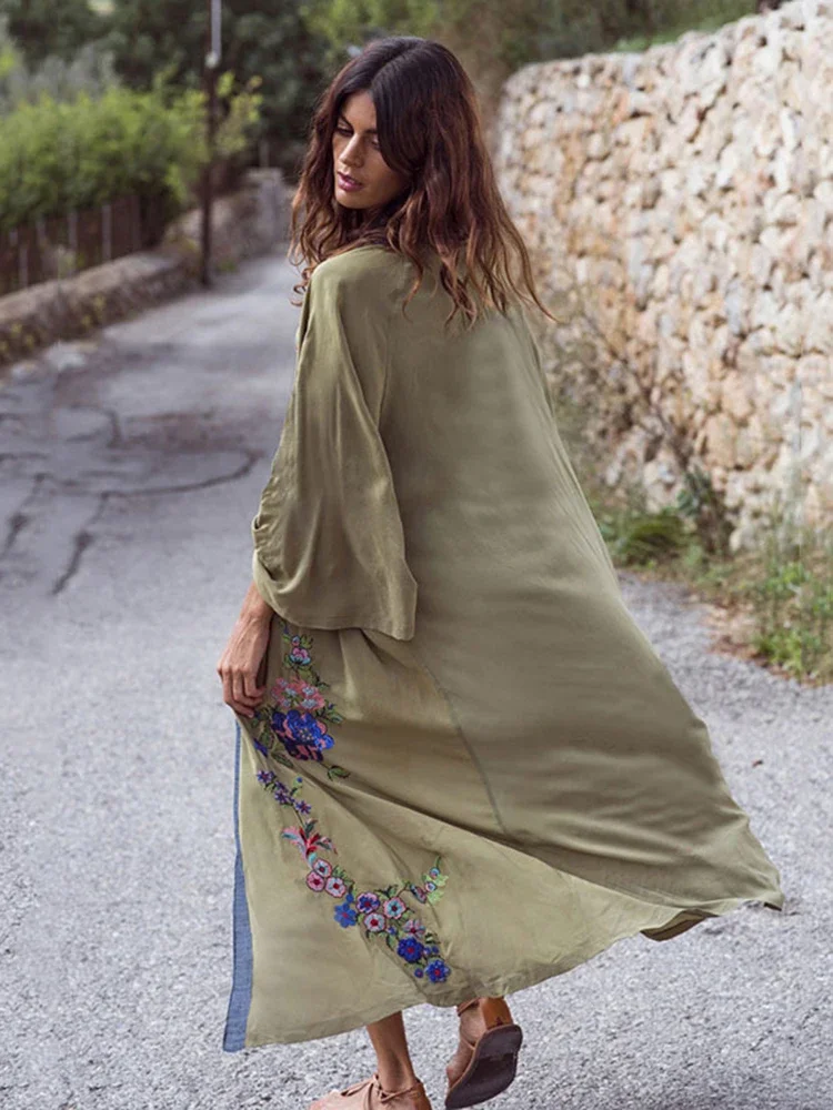 New Floral Embroidery Bikini Cover-Ups Women Beach Cover Up Chic Summer Fashion Female Classic Holiday Open Stitch Beachwear