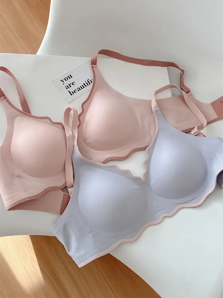 

Бесшовный желейный бюстгальтер YUQI, беспроводной для маленькой груди, женский антипровисающий бюстгальтер пуш-ап, комфортный голый, бесследная поддержка, без косточек
