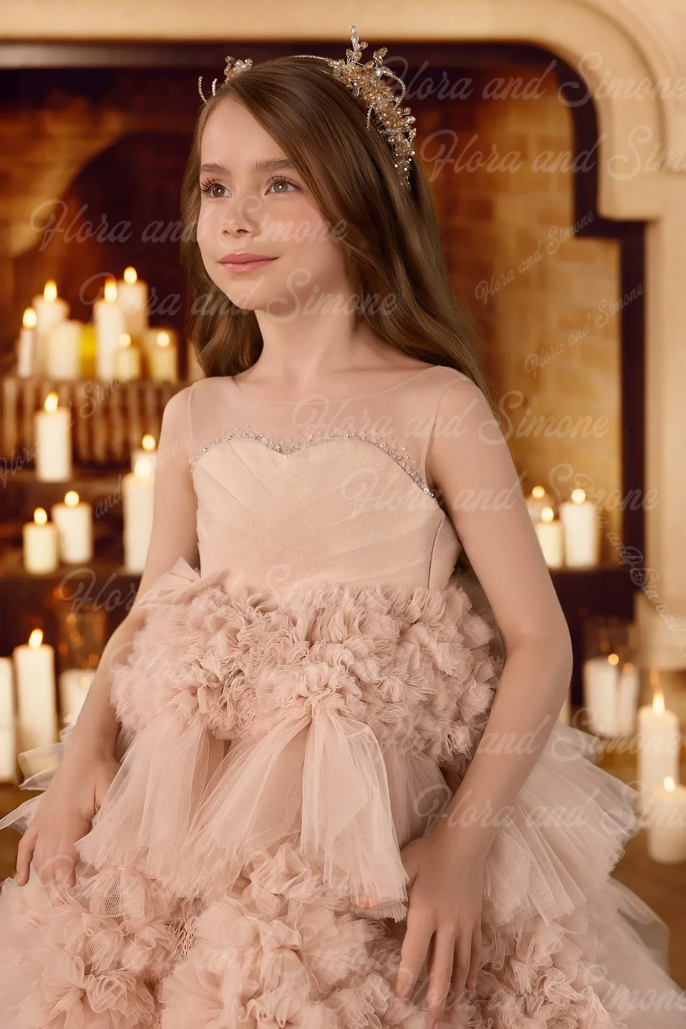 فستان فتاة الزهور بدون حمالات للأطفال من التول وحفلات الزفاف وحفلات أعياد الميلاد وحفلات التخرج المسائية فساتين الأميرة حسب الطلب