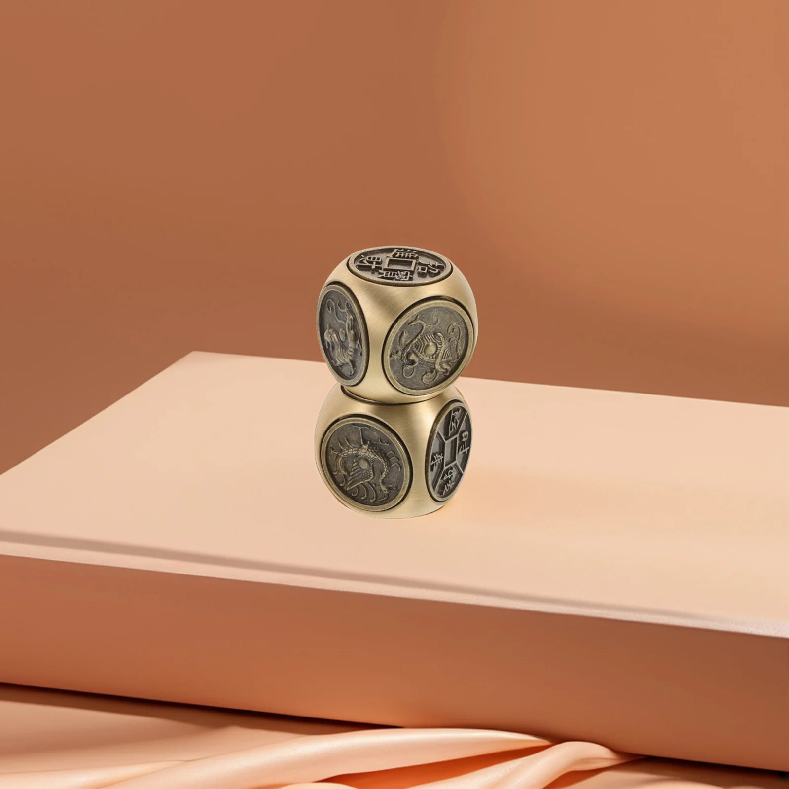 2 قطعة النحاس ستة الوجهين المعادن كرة اليد الدورية خمر الاسترخاء تدليك مكتب أداة دور اللعب أداة مكتب باردة للمكتب