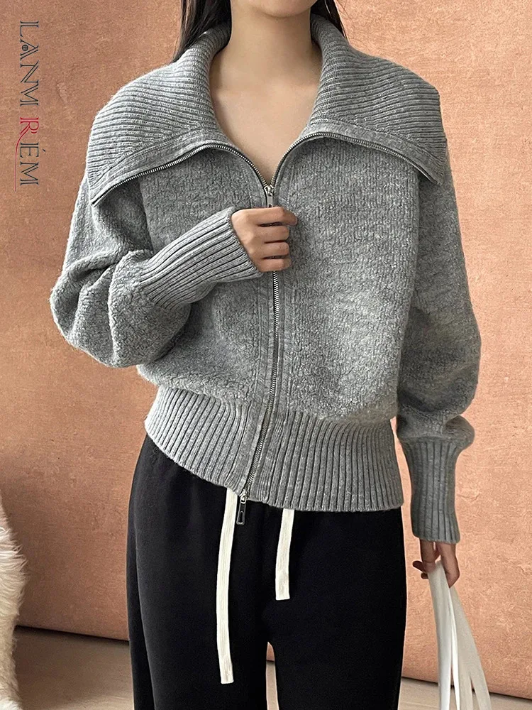 

[LANMREM] Double Zipper Design Wool Knit Cardigan Sweater For Women Lapel Long Sleeve Thick Warm Coats 2024 Winter New 26C1355