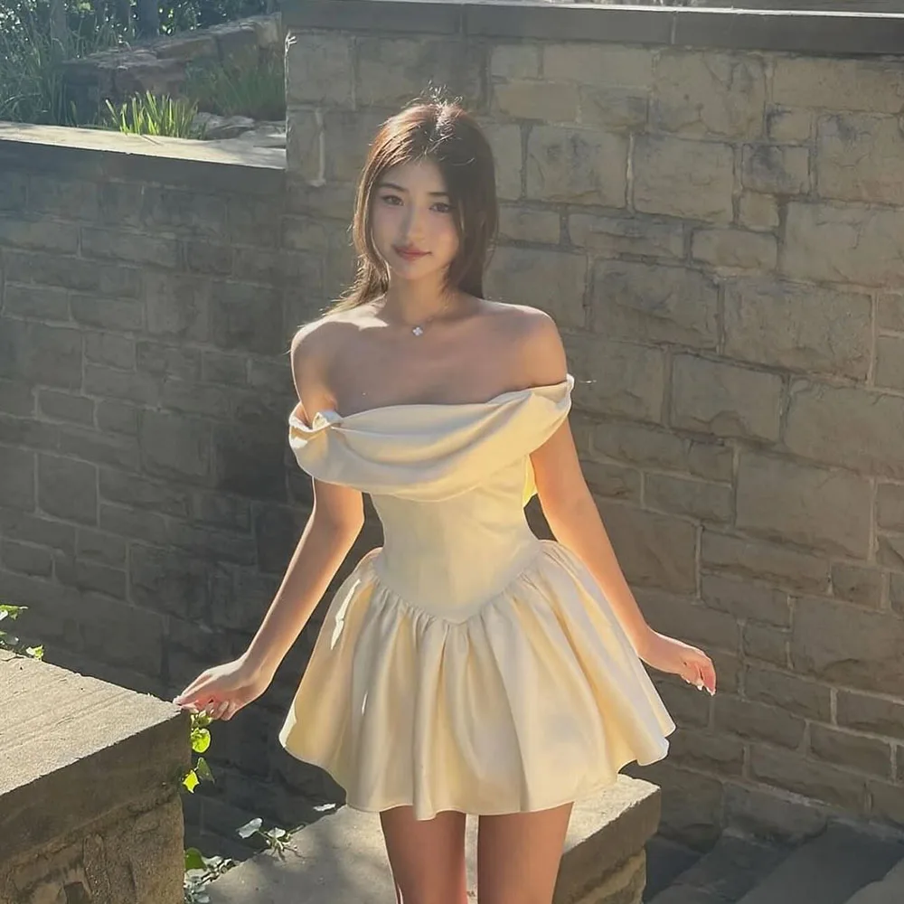 Galarity Maßgeschneidertes schulterfreies Satin-Mini-Abschlussballkleid, kurzes Cocktailkleid, bauschiges Heimkehr-Partykleid, Kleid für besondere Anlässe