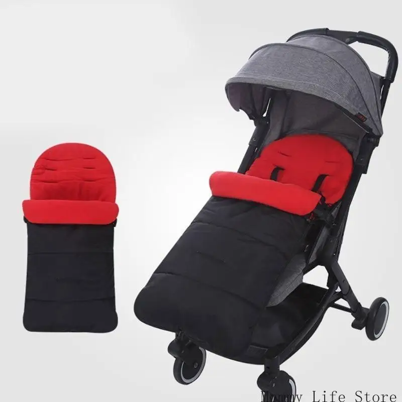 

Используйте детский конверт для ног для ползания по водонепроницаемой ткани