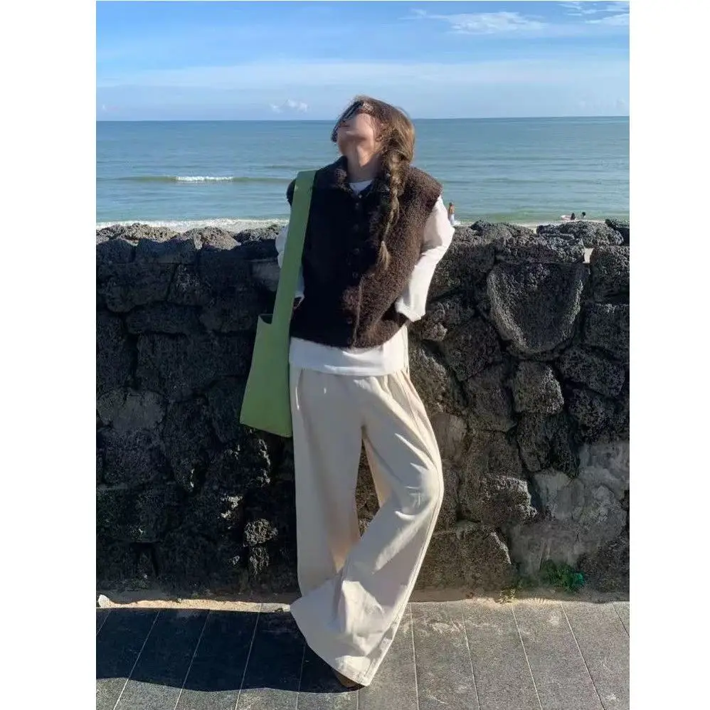 

Vests Waistcoats Thin Womens Vest Elegant Woman Winter Velvet Quilted Embossed Medium-Length Glamour Banquet Performance Beaded