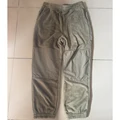 brown pants